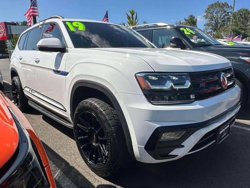 2019 Volkswagen Atlas 3.6L SE w/Technology