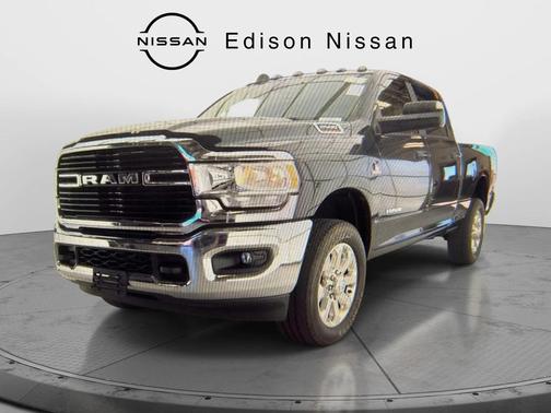 2021 RAM 2500 Big Horn Crew Cab 4x4 6'4' Box