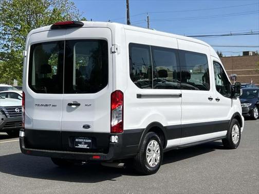 2022 Ford Transit-350 XLT