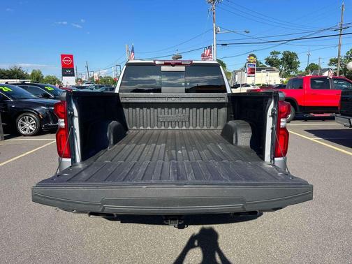 Sterling Gray Metallic 2024 Chevrolet Silverado 1500 High Country