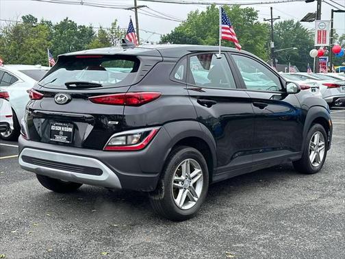 2022 Hyundai KONA SE