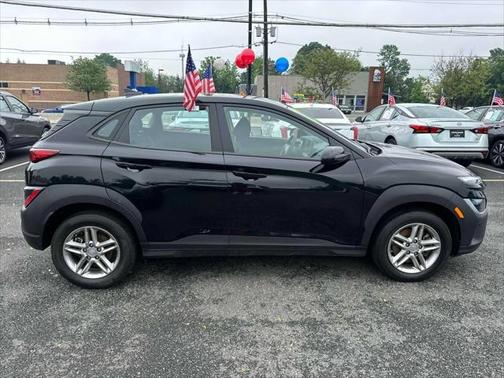2022 Hyundai KONA SE