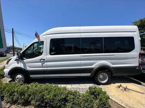 2024 Ford Transit-350 XL