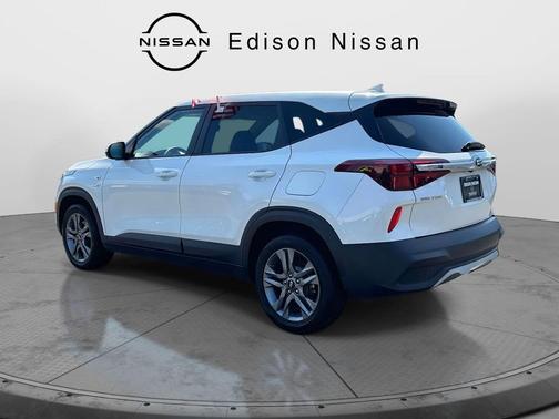 2021 Kia Seltos LX