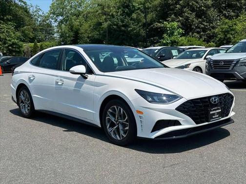 2022 Hyundai SONATA SEL