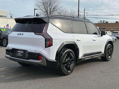 2026 Kia EV9 GT-Line