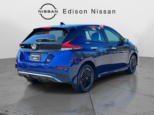 2023 Nissan Leaf SV PLUS 60 kWh