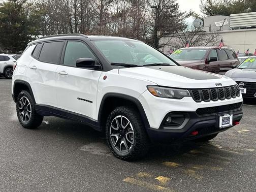2024 Jeep Compass Trailhawk