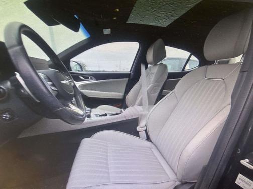 2023 Genesis G70 2.0T AWD