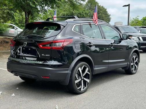 2022 Nissan Rogue Sport SL
