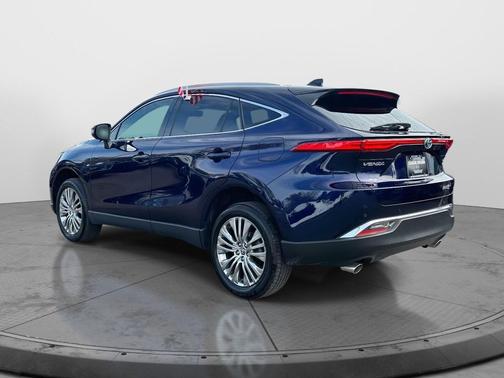 2022 Toyota Venza XLE