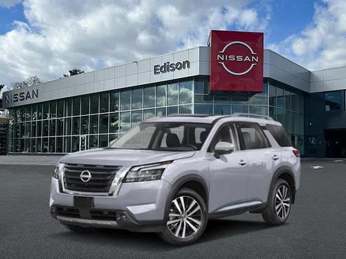 2025 Nissan Pathfinder Platinum 4WD