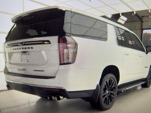 2021 Chevrolet Suburban Premier