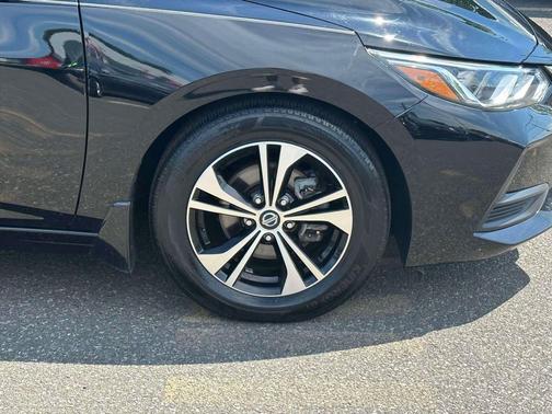 Super Black 2023 Nissan Sentra SV