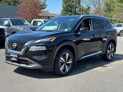 2022 Nissan Rogue SL