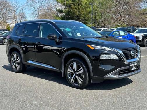 2022 Nissan Rogue SL