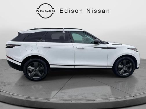 2025 Land Rover Range Rover Velar P250 SE R-Dynamic