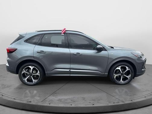 Carbonized Gray Metallic 2023 Ford Escape ST-Line Elite