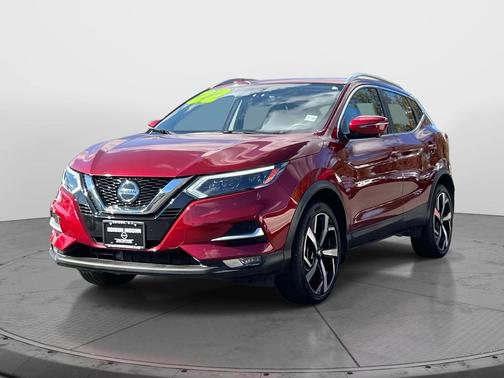 2022 Nissan Rogue Sport SL