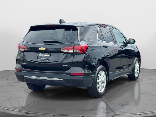 Mosaic Black Metallic 2024 Chevrolet Equinox 1LT