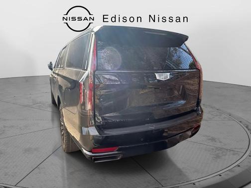 2023 Cadillac Escalade ESV Sport Platinum