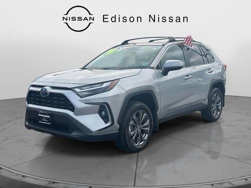 2024 Toyota RAV4 Hybrid XLE Premium