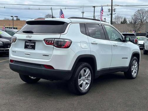 2022 Jeep Compass Latitude