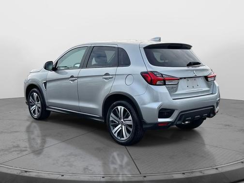 2024 Mitsubishi Outlander Sport SE