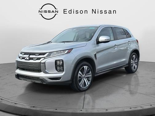 2024 Mitsubishi Outlander Sport SE
