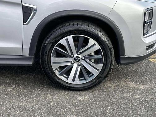 2024 Mitsubishi Outlander Sport SE