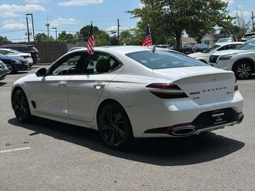 2022 Genesis G70 3.3T AWD