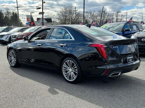 2025 Cadillac CT4 Premium Luxury RWD