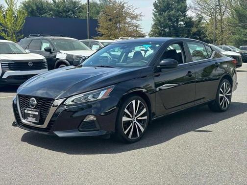 2022 Nissan Altima SR Intelligent AWD
