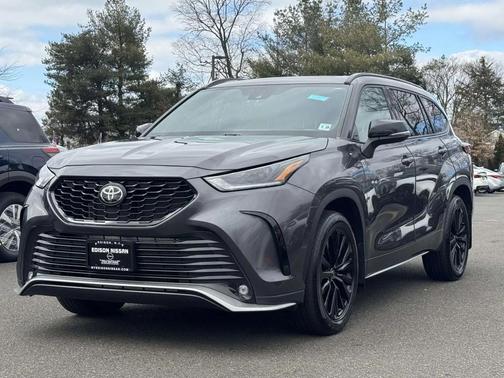 2023 Toyota Highlander XSE