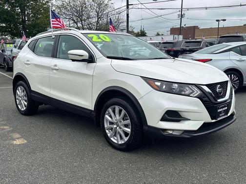 2020 Nissan Rogue Sport SV