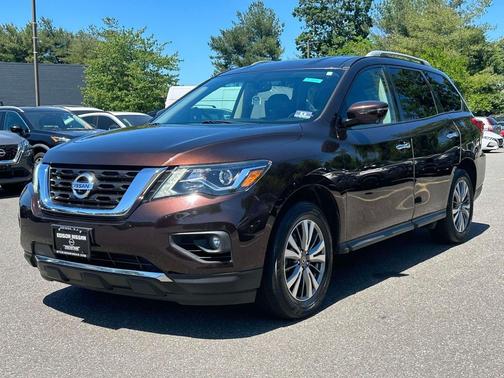 Mocha Almond Pearl 2019 Nissan Pathfinder SL