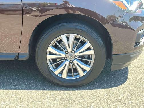 Mocha Almond Pearl 2019 Nissan Pathfinder SL