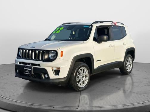 Alpine White Clearcoat 2022 Jeep Renegade Latitude