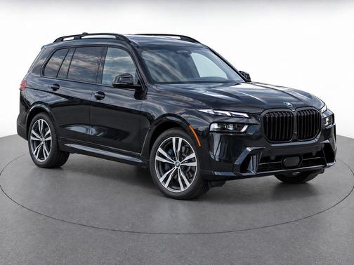 Carbon Black Metallic 2024 BMW X7 xDrive40i