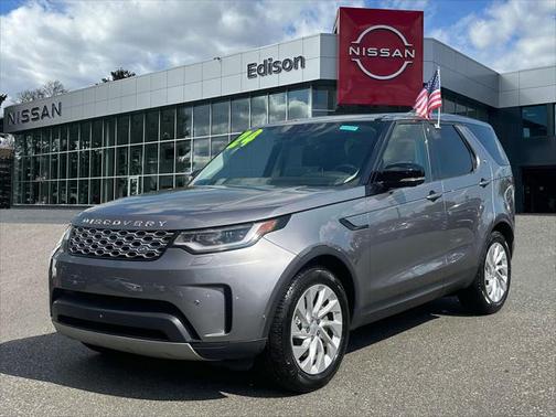 2024 Land Rover Discovery P300 S