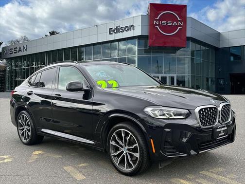2022 BMW X4 xDrive30i