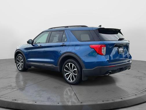2022 Ford Explorer ST-Line