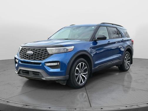 2022 Ford Explorer ST-Line