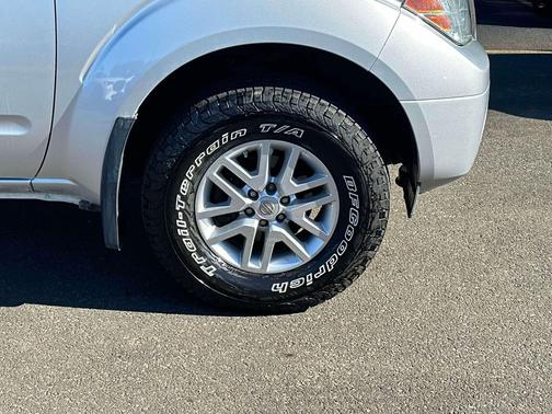 2016 Nissan Frontier SV