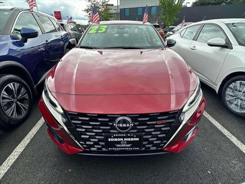 2023 Nissan Altima SR FWD