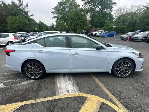 2024 Nissan Altima SR VC-Turbo FWD