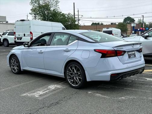 2024 Nissan Altima SR VC-Turbo FWD