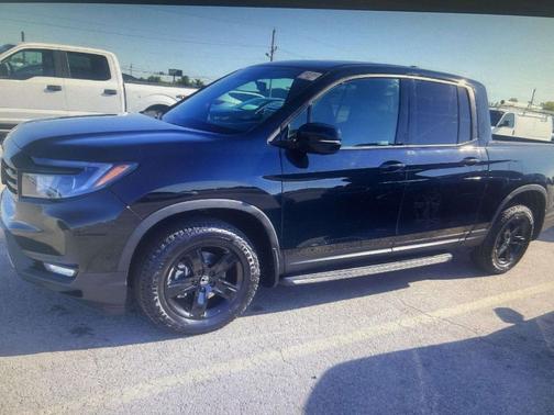 2023 Honda Ridgeline Black