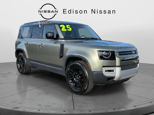 2025 Land Rover Defender 110 P300