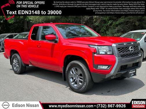 2025 Nissan Frontier SV